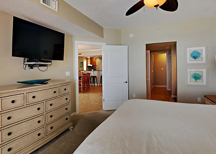 The Colonnades #603 Apartment